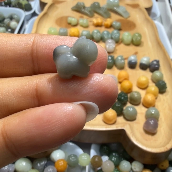未镶嵌和田玉珠宝半成品