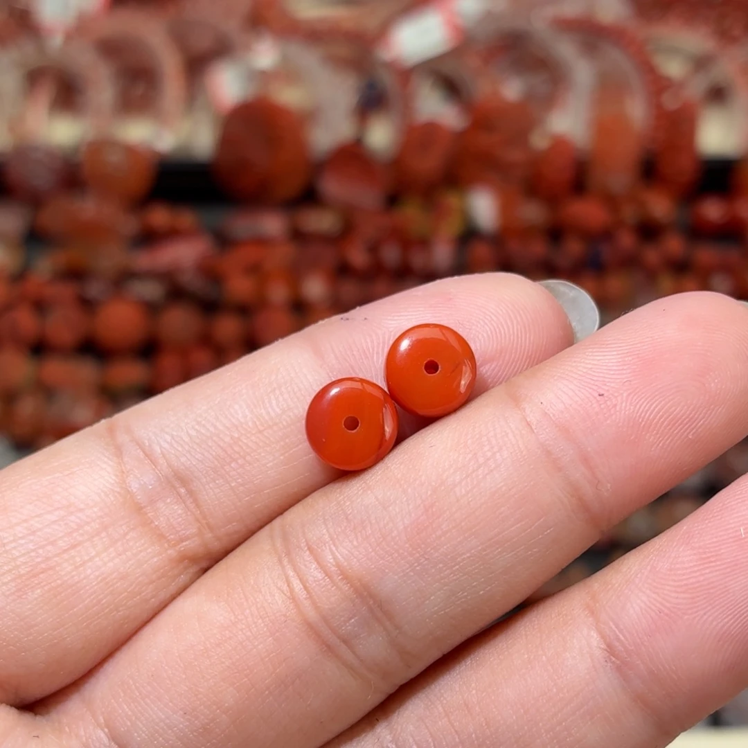 南红玛瑙未镶嵌颈饰8咪隔片一对