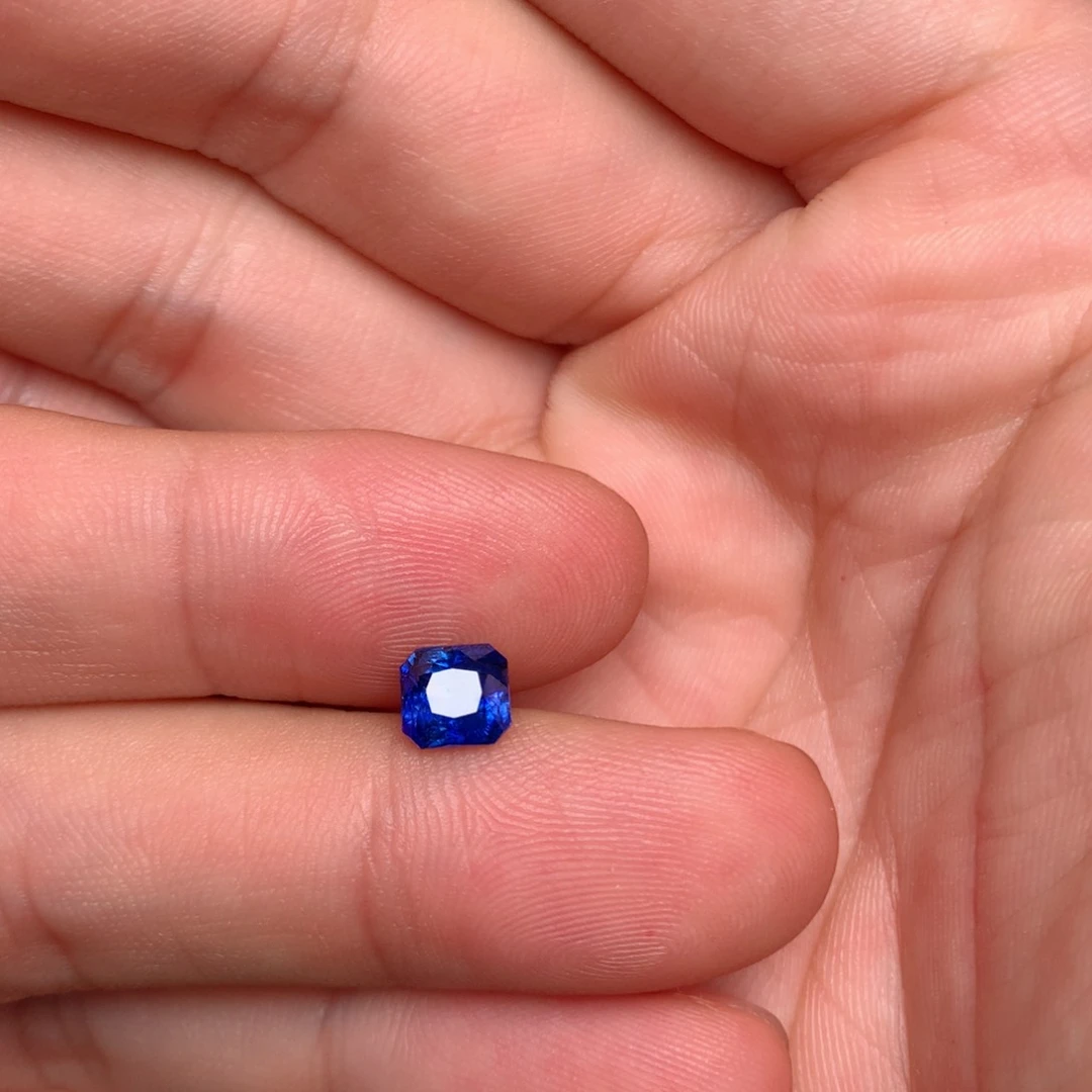 裸石蓝宝石Y****