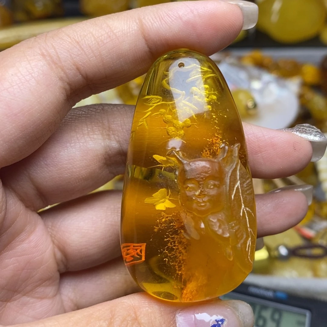 未镶嵌琥珀珠宝奇石