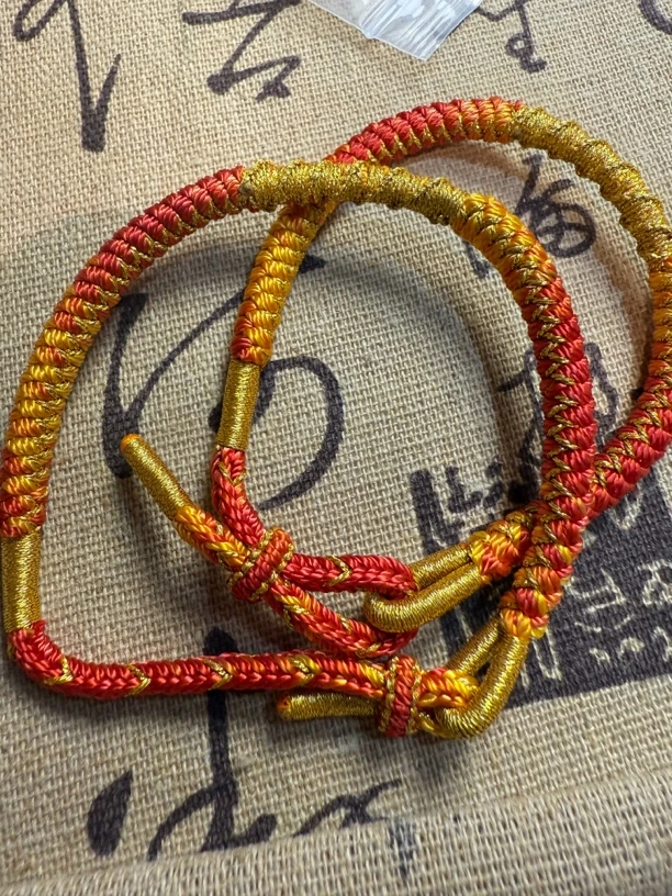 合金手链 设计款红绳岁岁