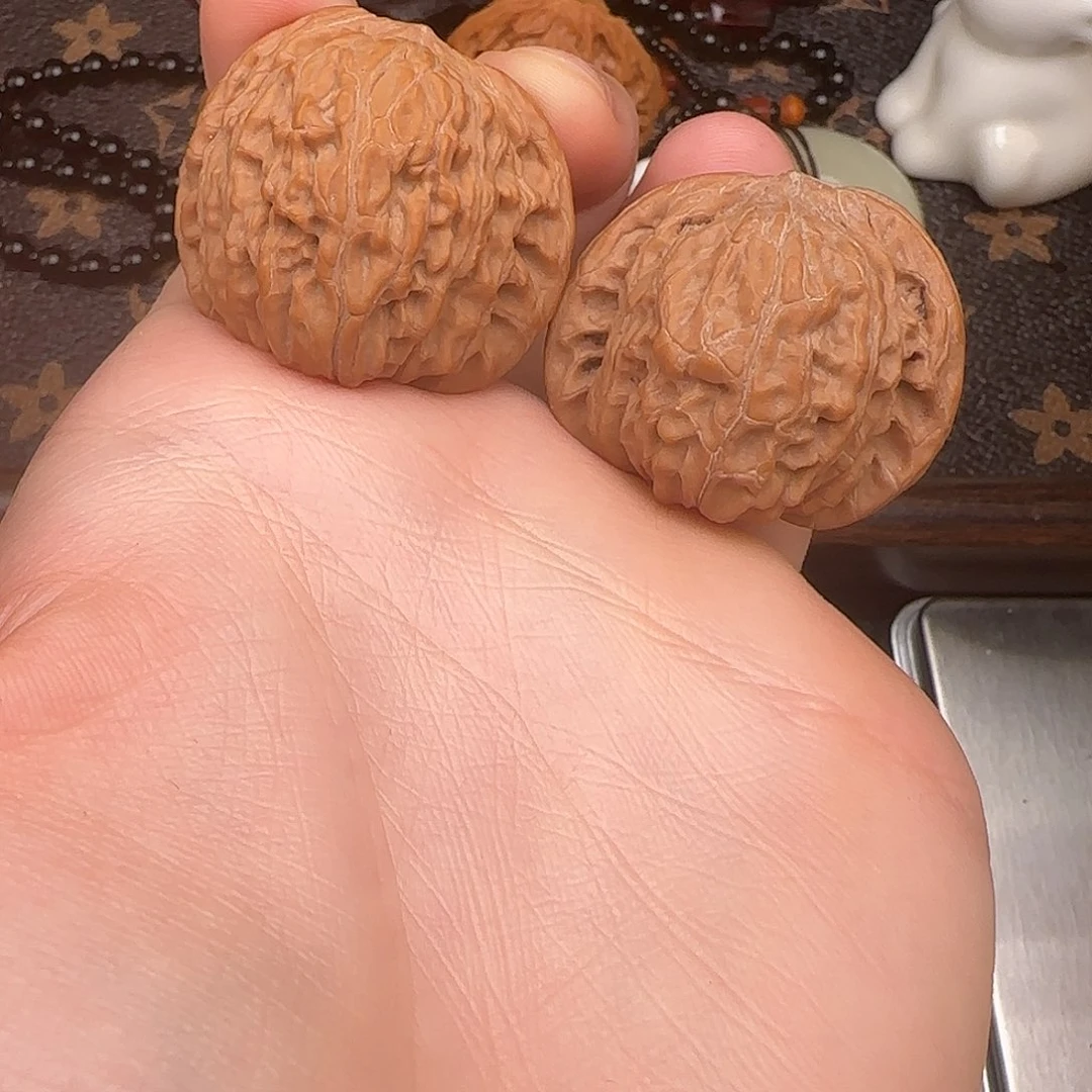 文玩核桃把件磨盘