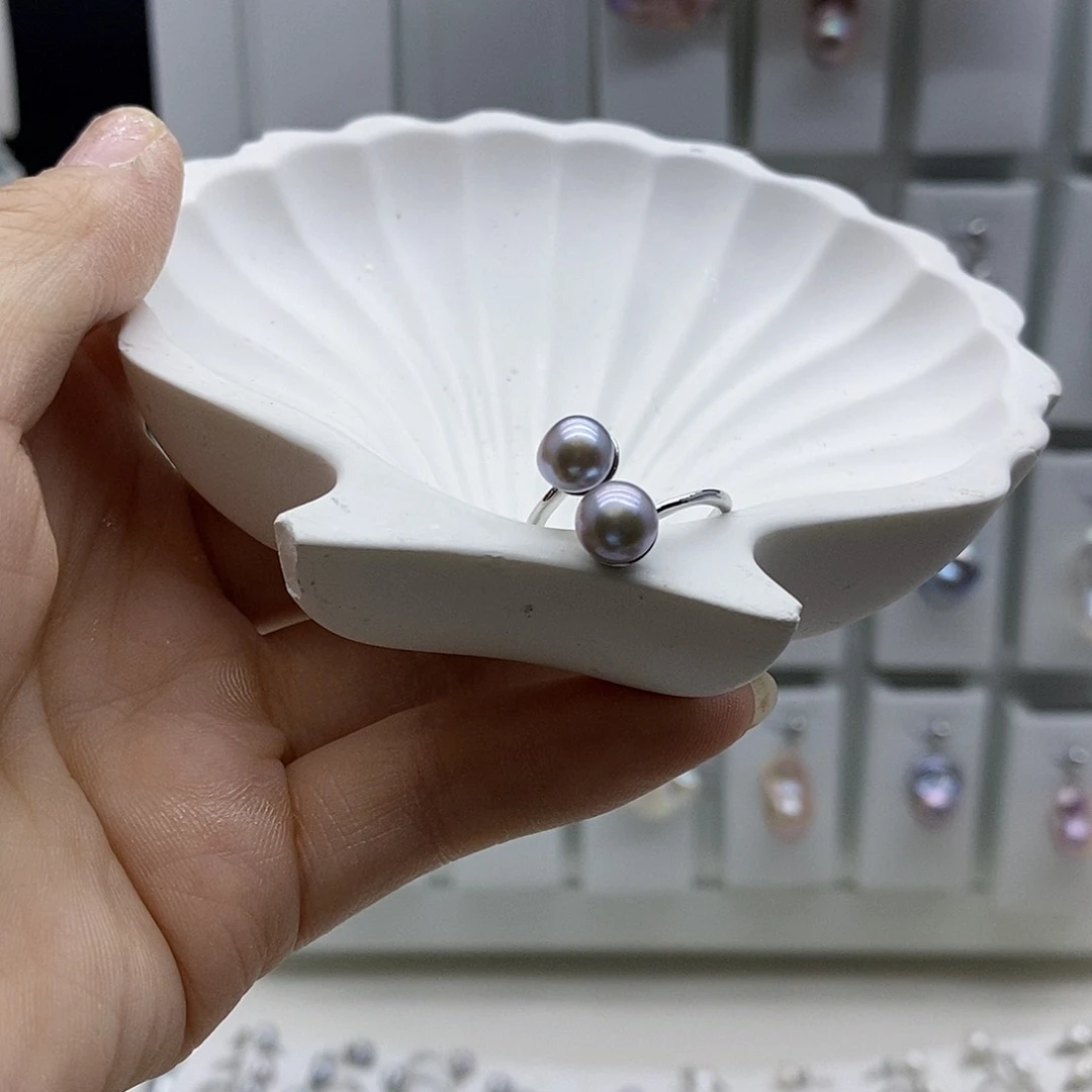 合金耳饰淡水珍珠