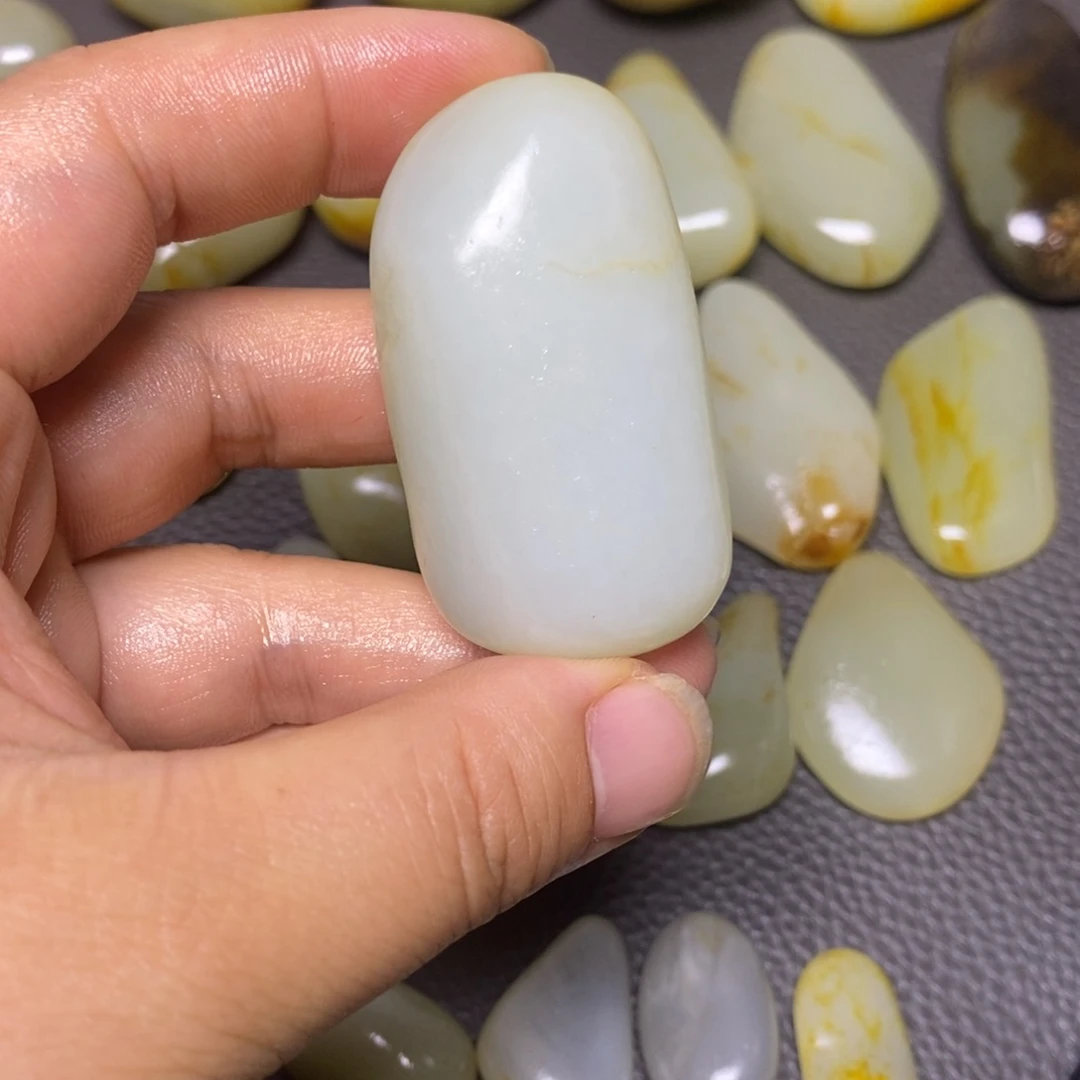 和田玉未镶嵌挂件阿*.