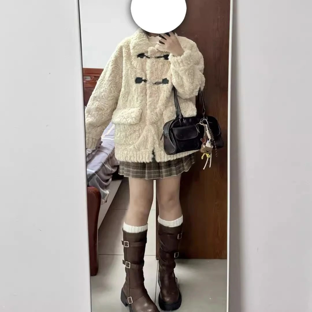 小个子羊羔毛外套女韩系翻领牛角扣加厚皮毛一体可爱软糯大衣加厚