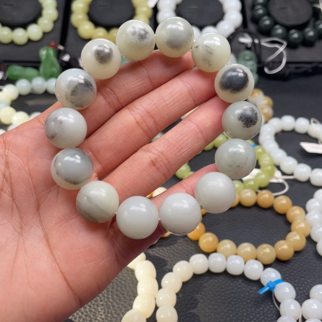 和田玉未镶嵌手链