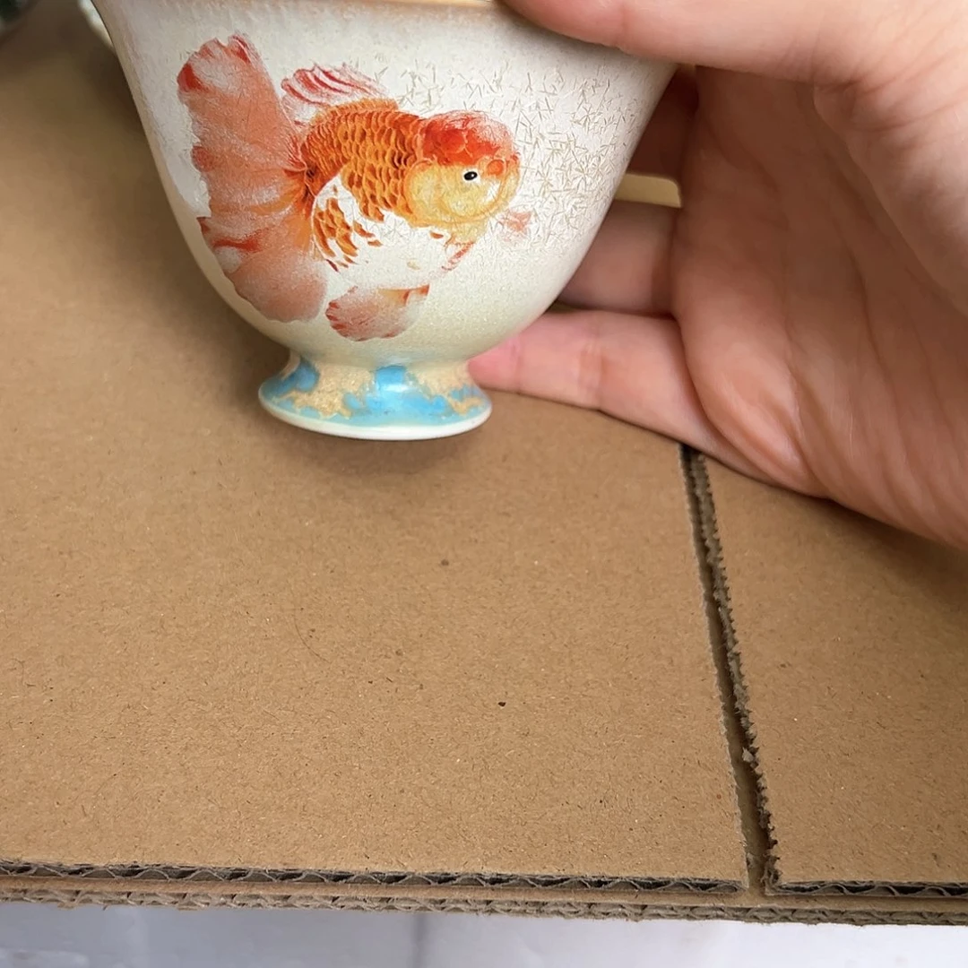 瑕疵瑕疵明显陶瓷