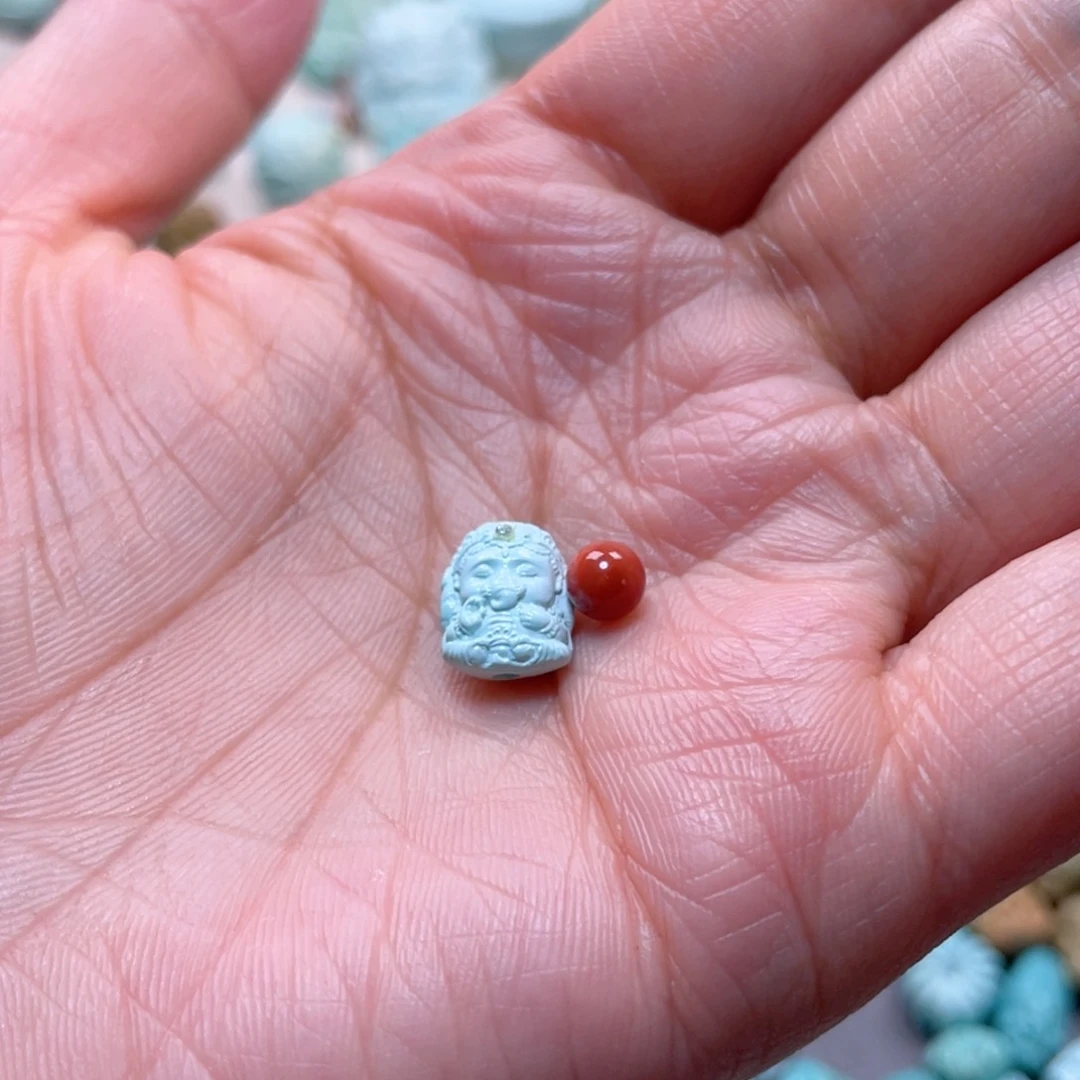 南红玛瑙配饰未镶嵌哆**梦