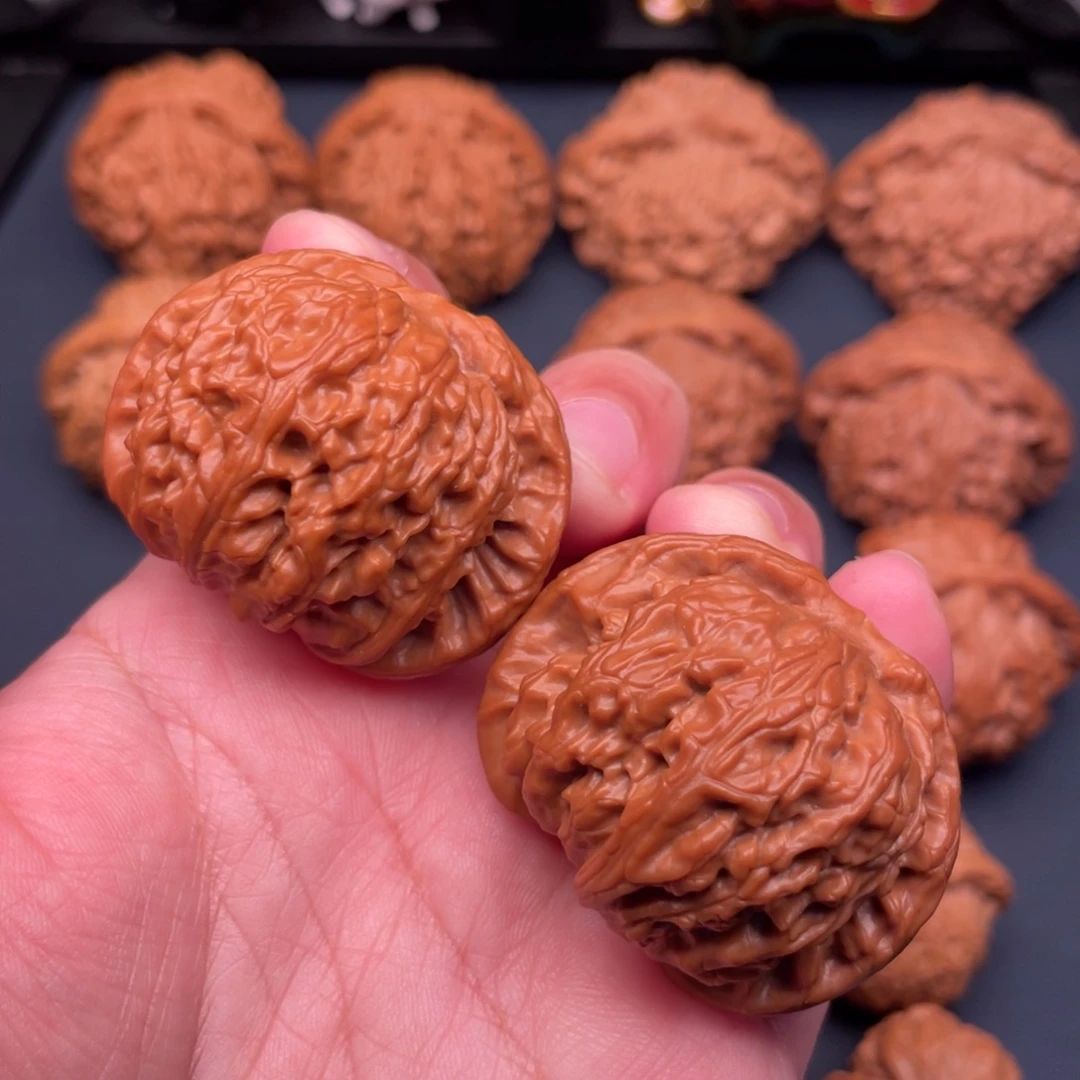 李***子文玩核桃把件全品无修42白狮子