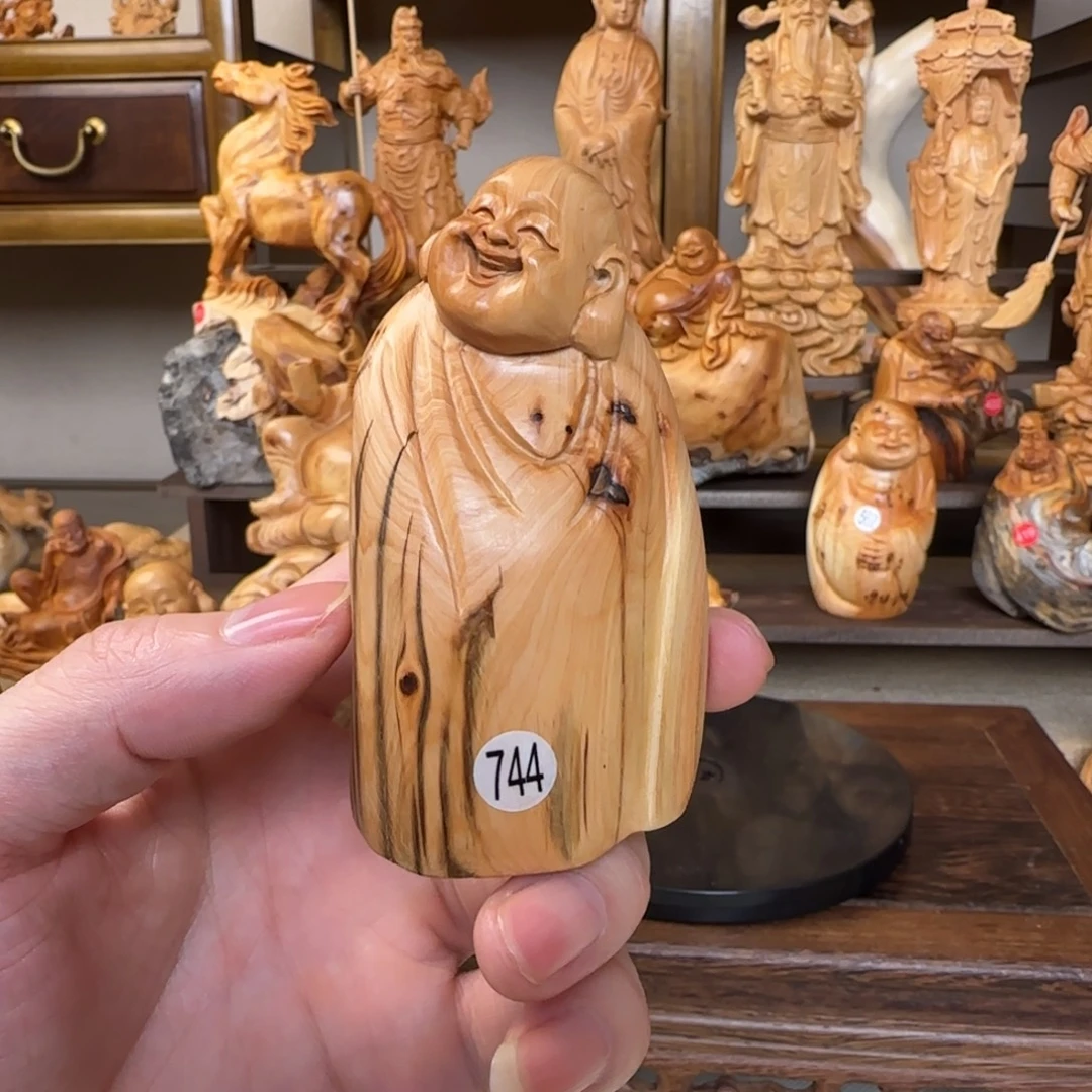 崖柏小木匠艺雕一物一拍