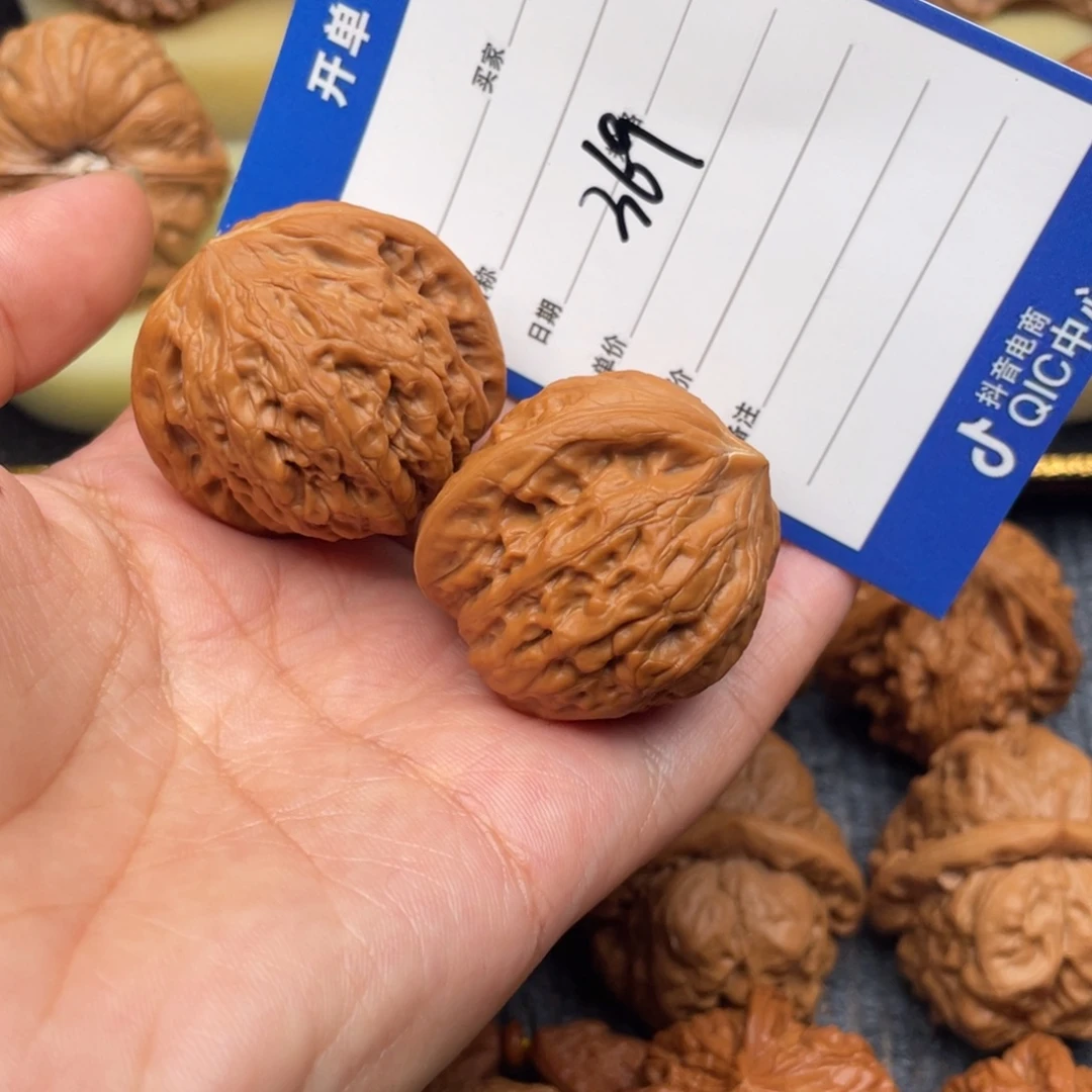 空***~吊坠文玩核桃369号37铁锤