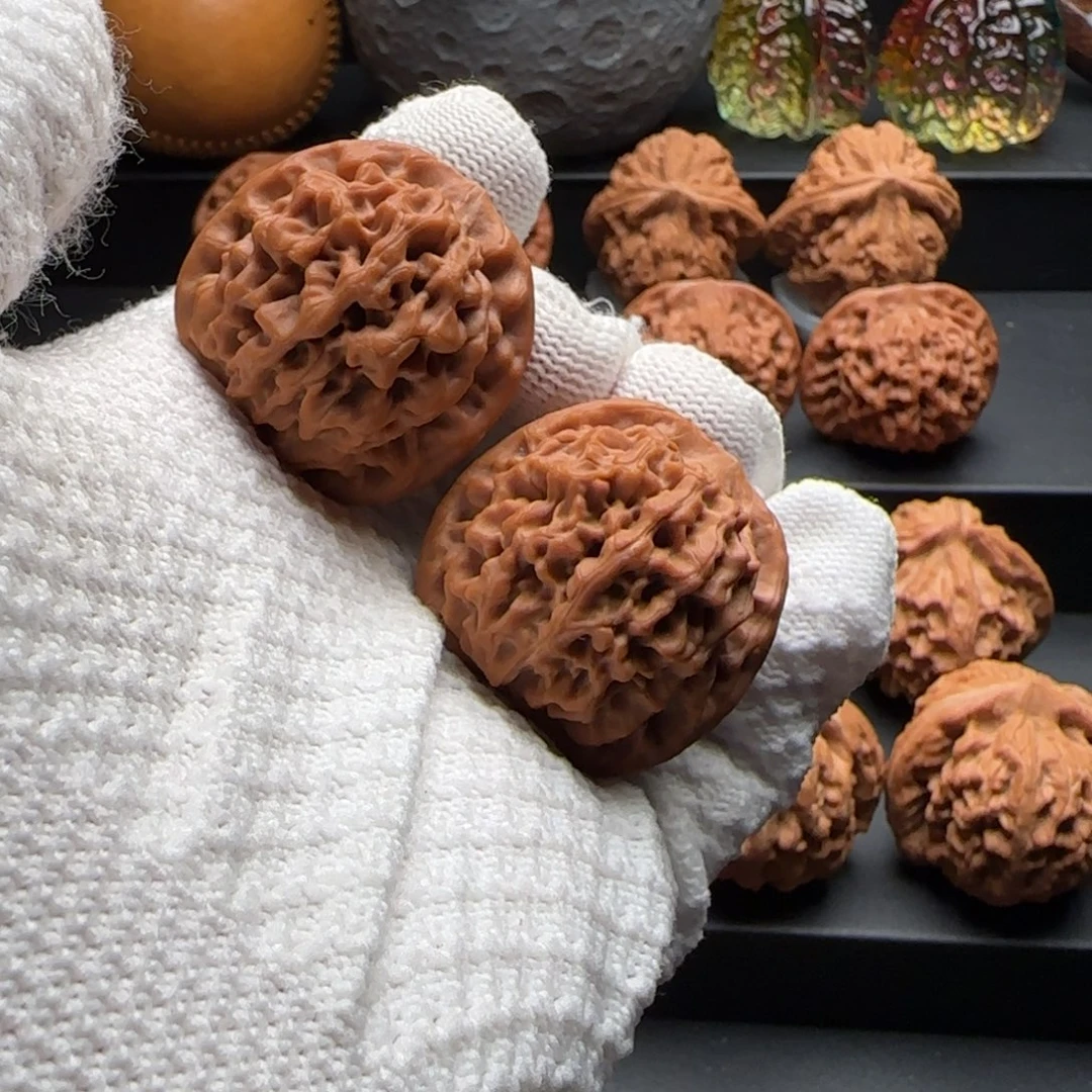 文玩核桃吊坠秦闷