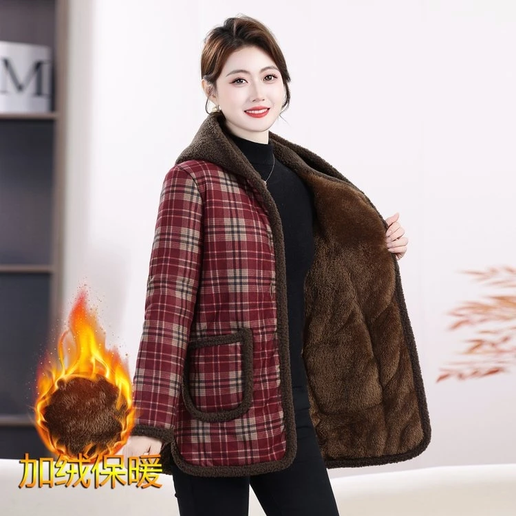 中老年加绒加厚棉衣外套大码新款保暖棉袄洋气连帽格子妈妈棉服