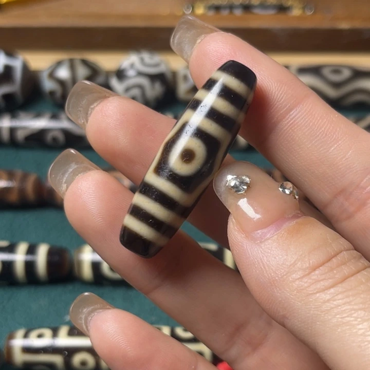 玛瑙/玉髓颈饰未镶嵌小***笑