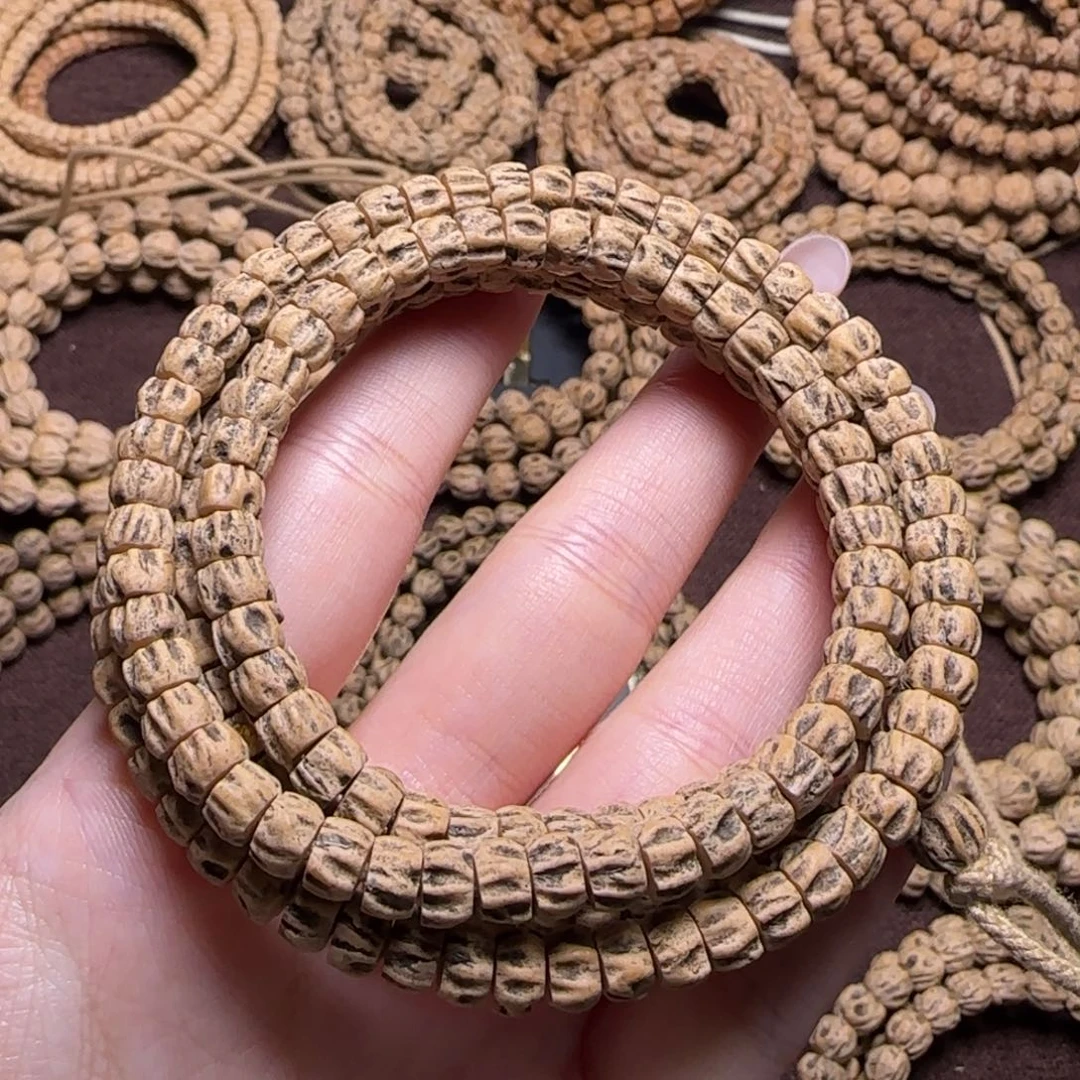 柏香籽/百香籽吊坠游****?