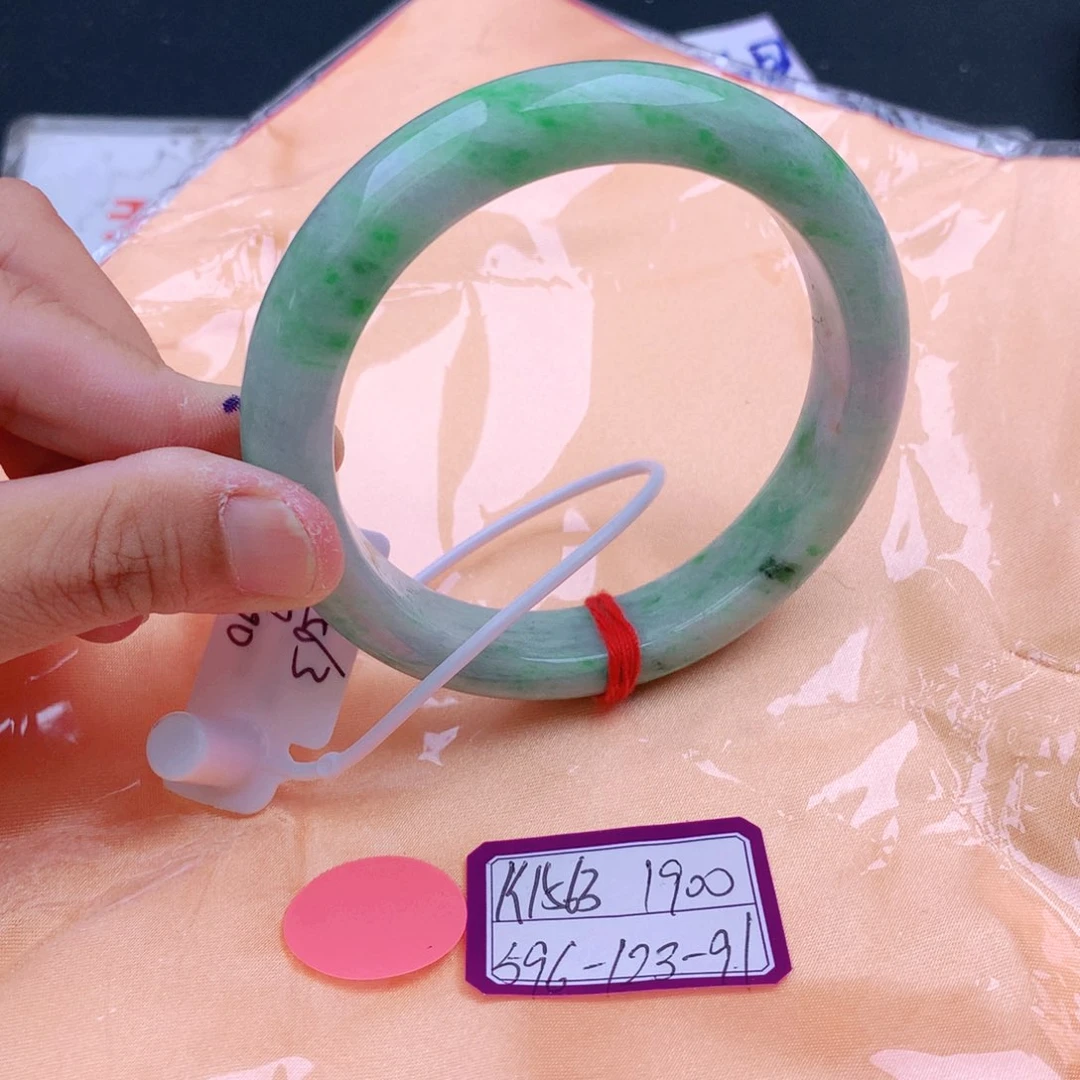 未镶嵌手镯翡翠翡翠