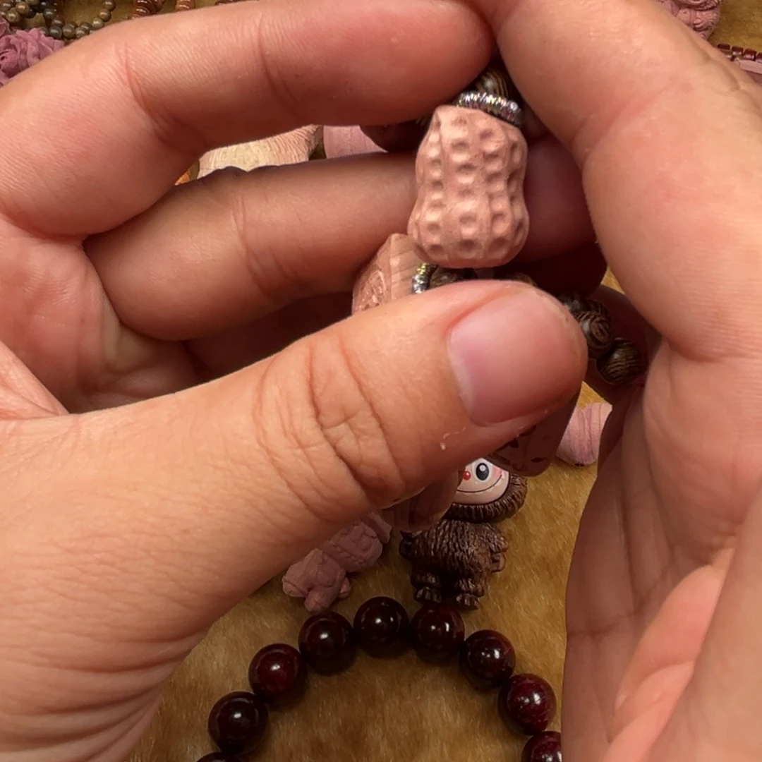 大叶紫檀（黑酸枝木类）