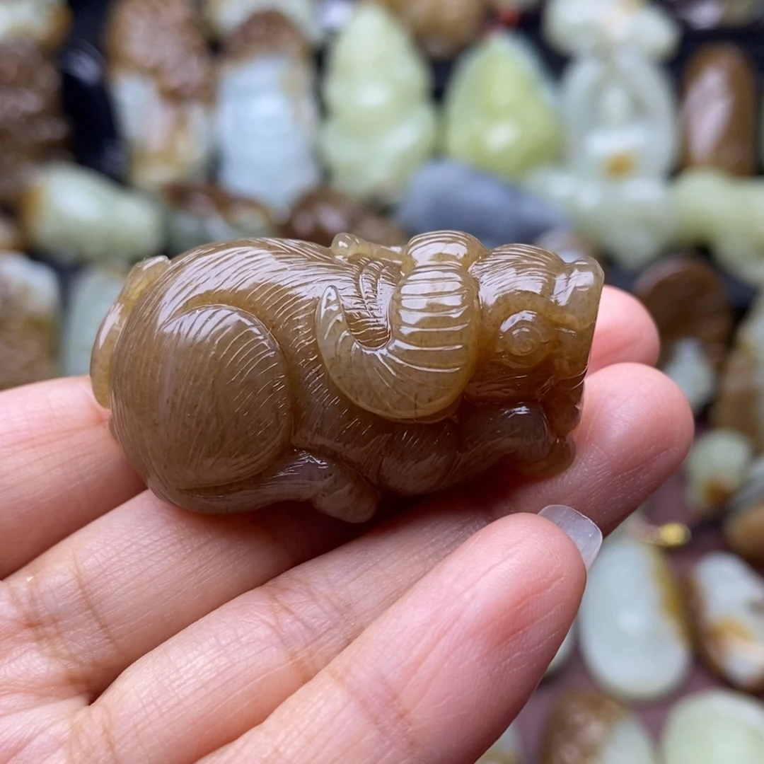 项链未镶嵌和田玉（糖玉）