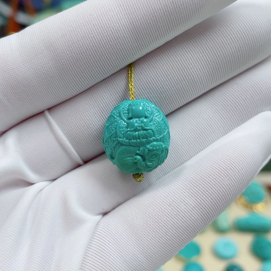 绿松石未镶嵌珠宝奇石