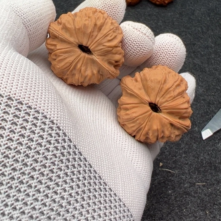 文玩核桃吊坠大团圆390