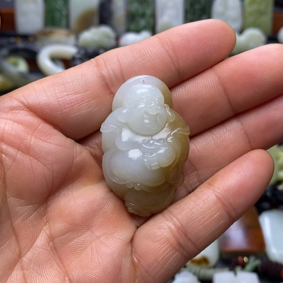 颈饰未镶嵌和田玉