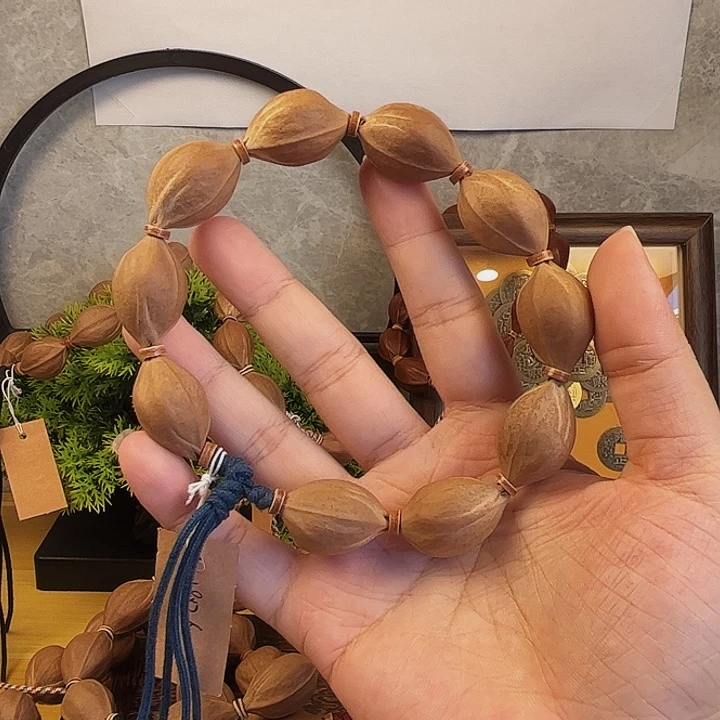 胖***哒吊坠橄榄核1826梅林铁核