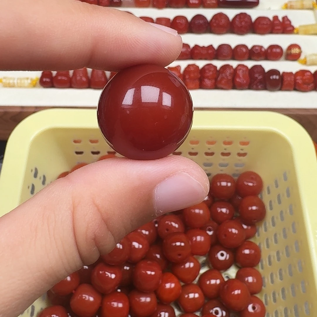 南红玛瑙合金颈饰