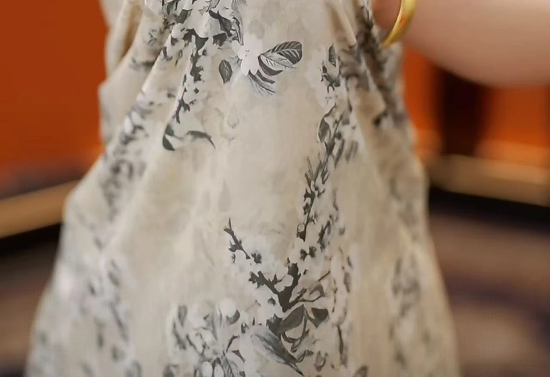 杭州原版正品2025年新款气质高级时尚洋气显白显瘦连衣裙女