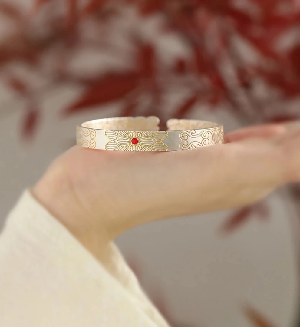足银手镯 A41足银9999海棠花描金手镯古法实心开口錾刻花纹祥云
