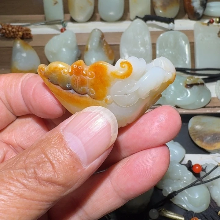 吊坠(不含链)未镶嵌和田玉用*