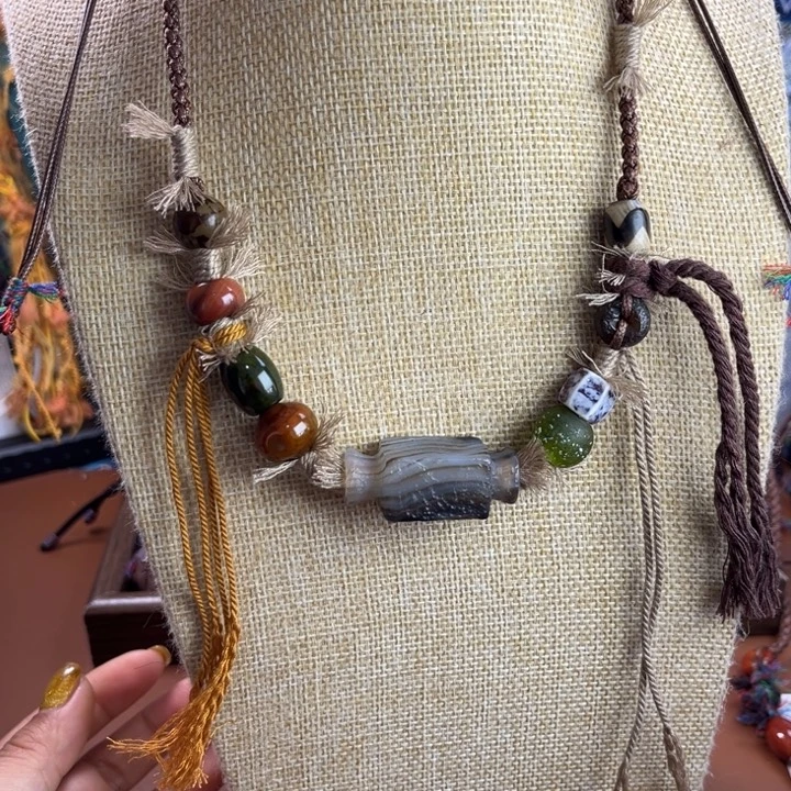 玛瑙/玉髓未镶嵌颈饰