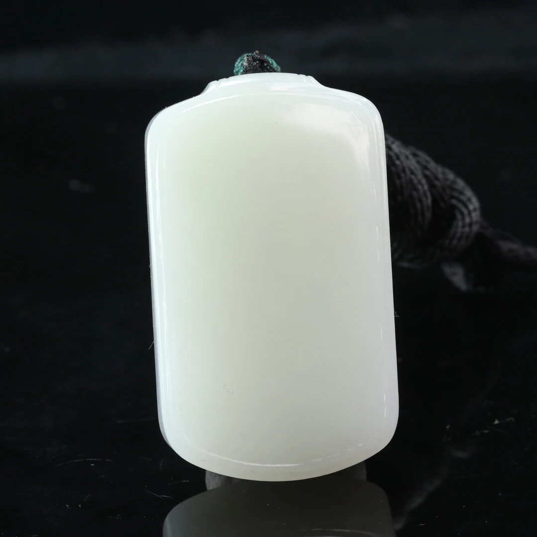 21和田玉羊脂白无事牌/500872保利厦门拍卖