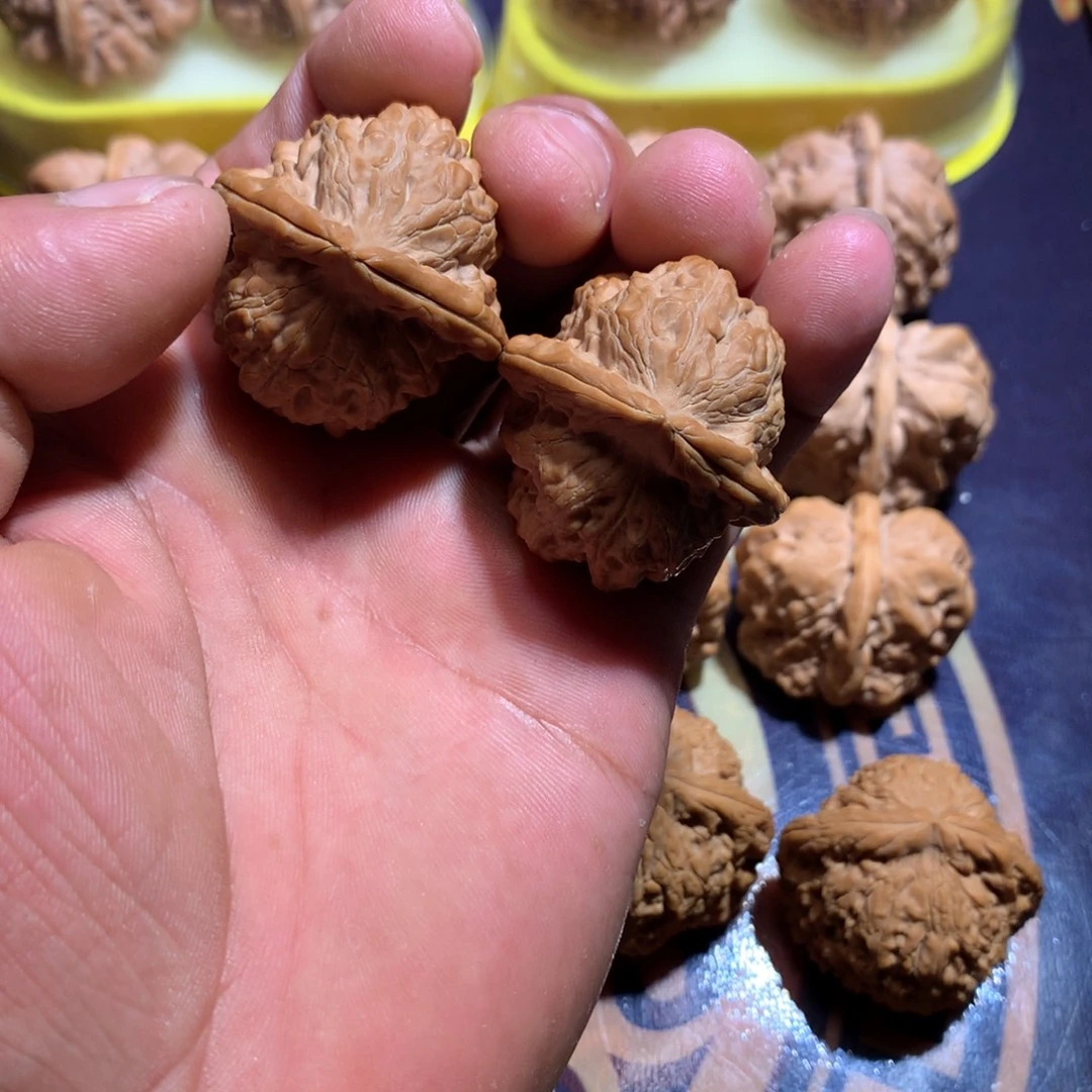 吊坠文玩核桃赤龙36