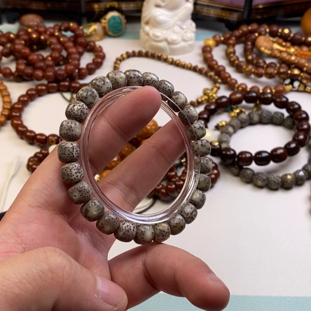 星月菩提吊坠。。。。。。。。。。。