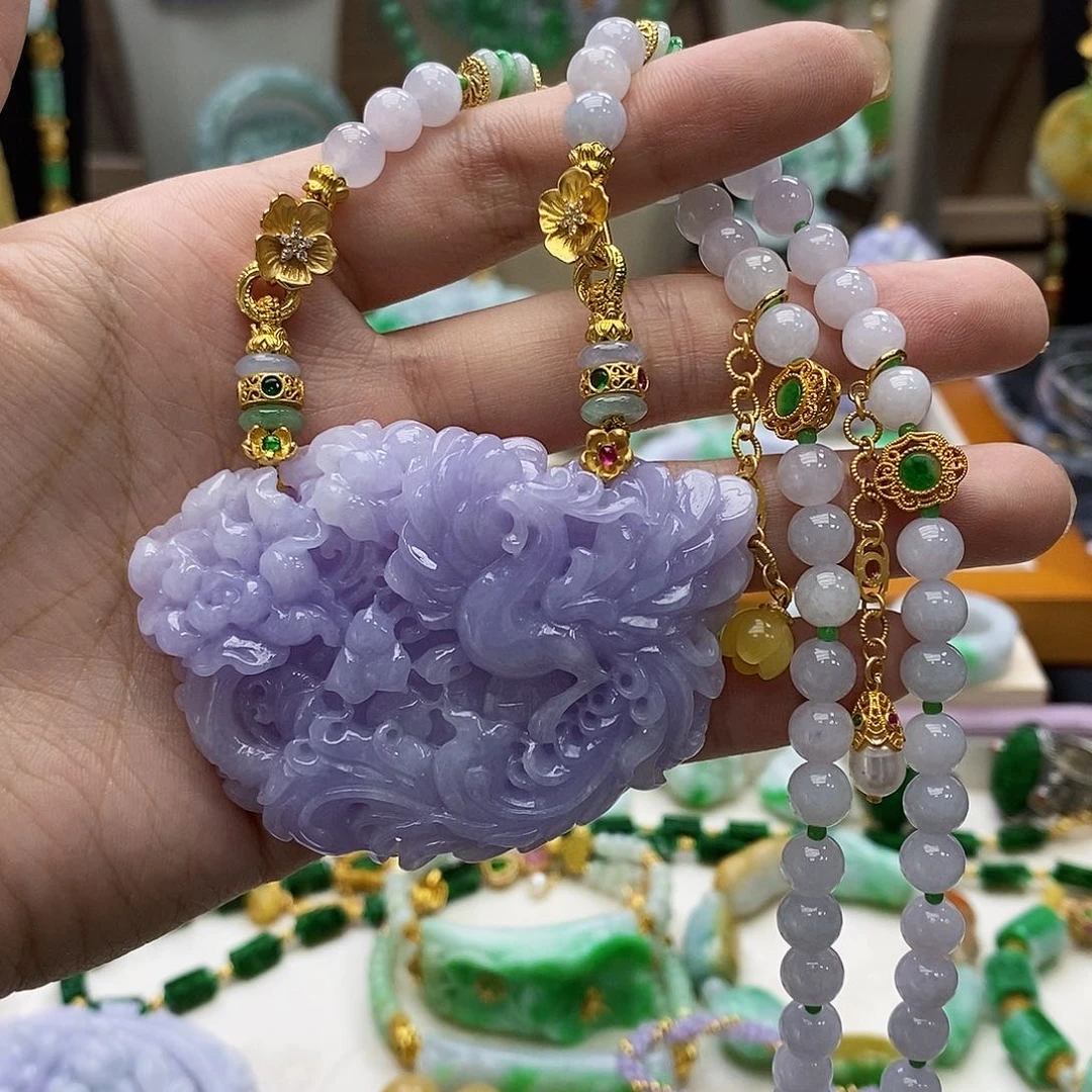 翡翠未镶嵌颈饰项链