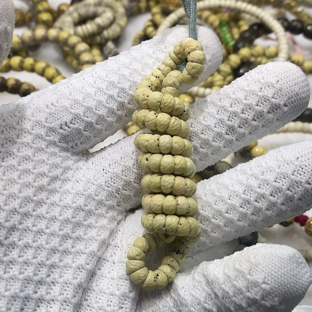 星月菩提手串?*薇海南