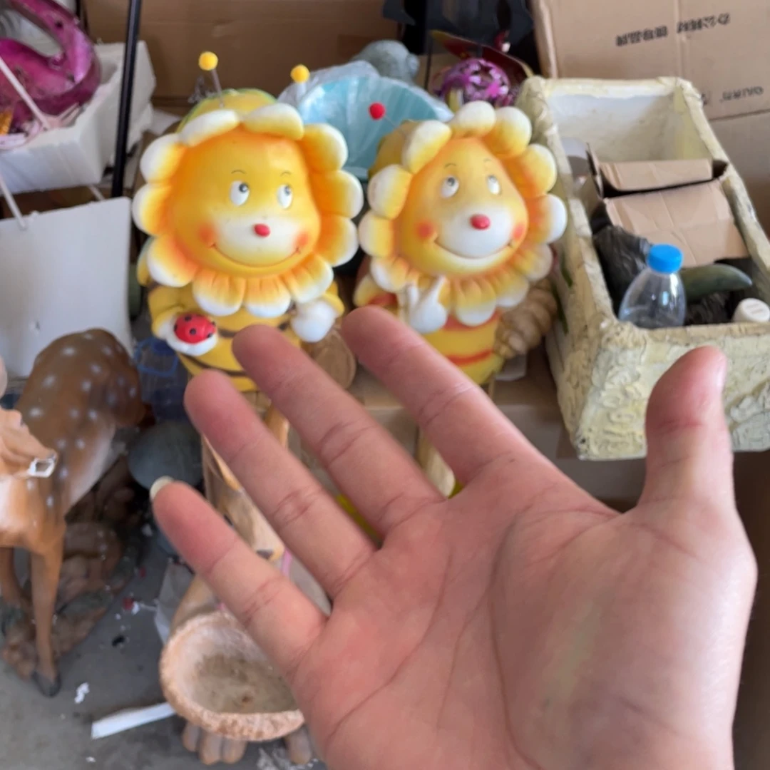 【闪购商品】树脂吊脚蜜蜂一对摆件