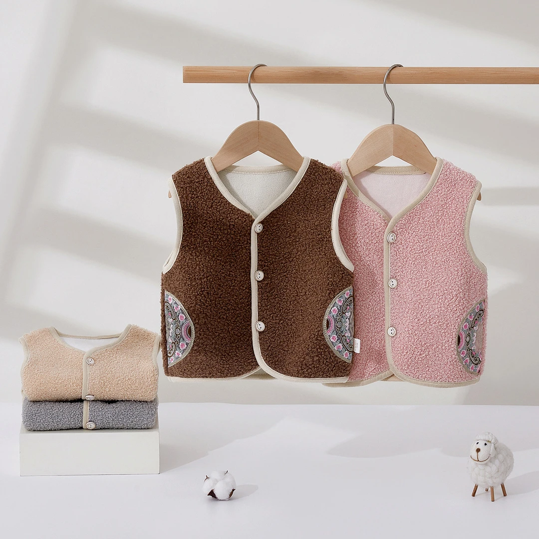 儿童马甲秋冬季加厚外穿坎肩女宝宝背心加绒保暖国风马夹婴儿冬款