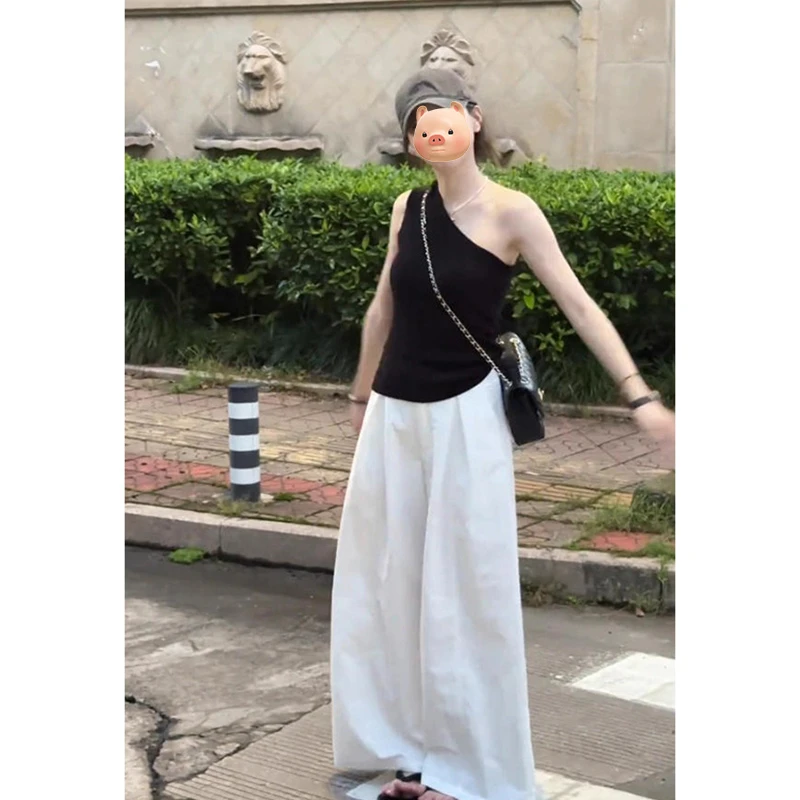 老钱风穿搭法式不规则斜肩黑色冰丝针织背心女夏外穿修身短款上衣