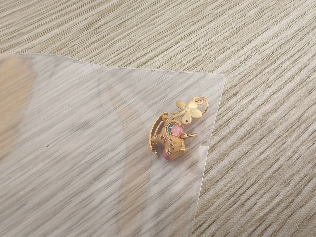 足金999  马➕桃花