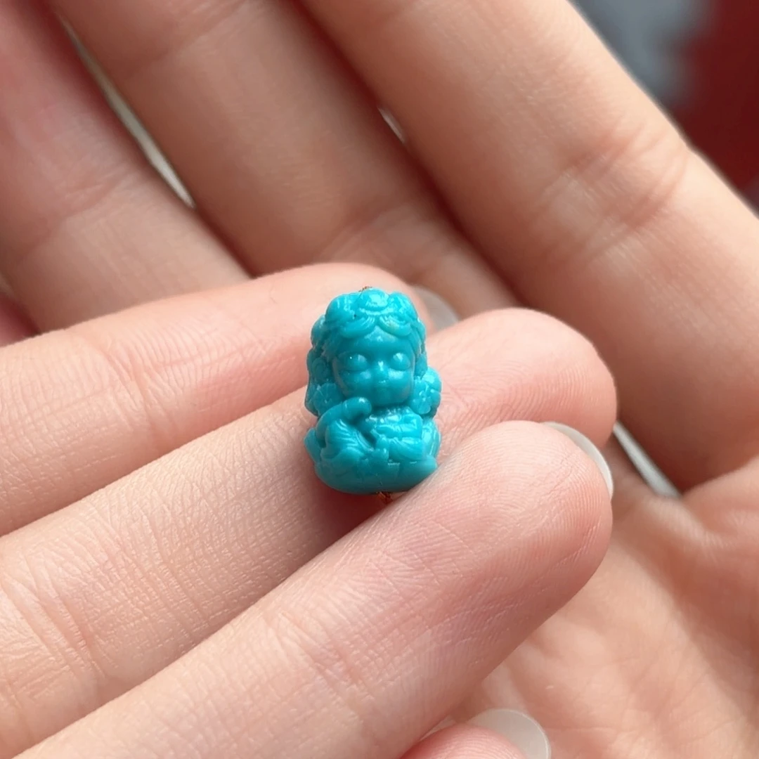 绿松石未镶嵌颈饰