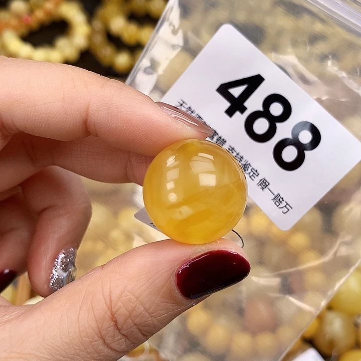 琥珀未镶嵌珠宝奇石21.8