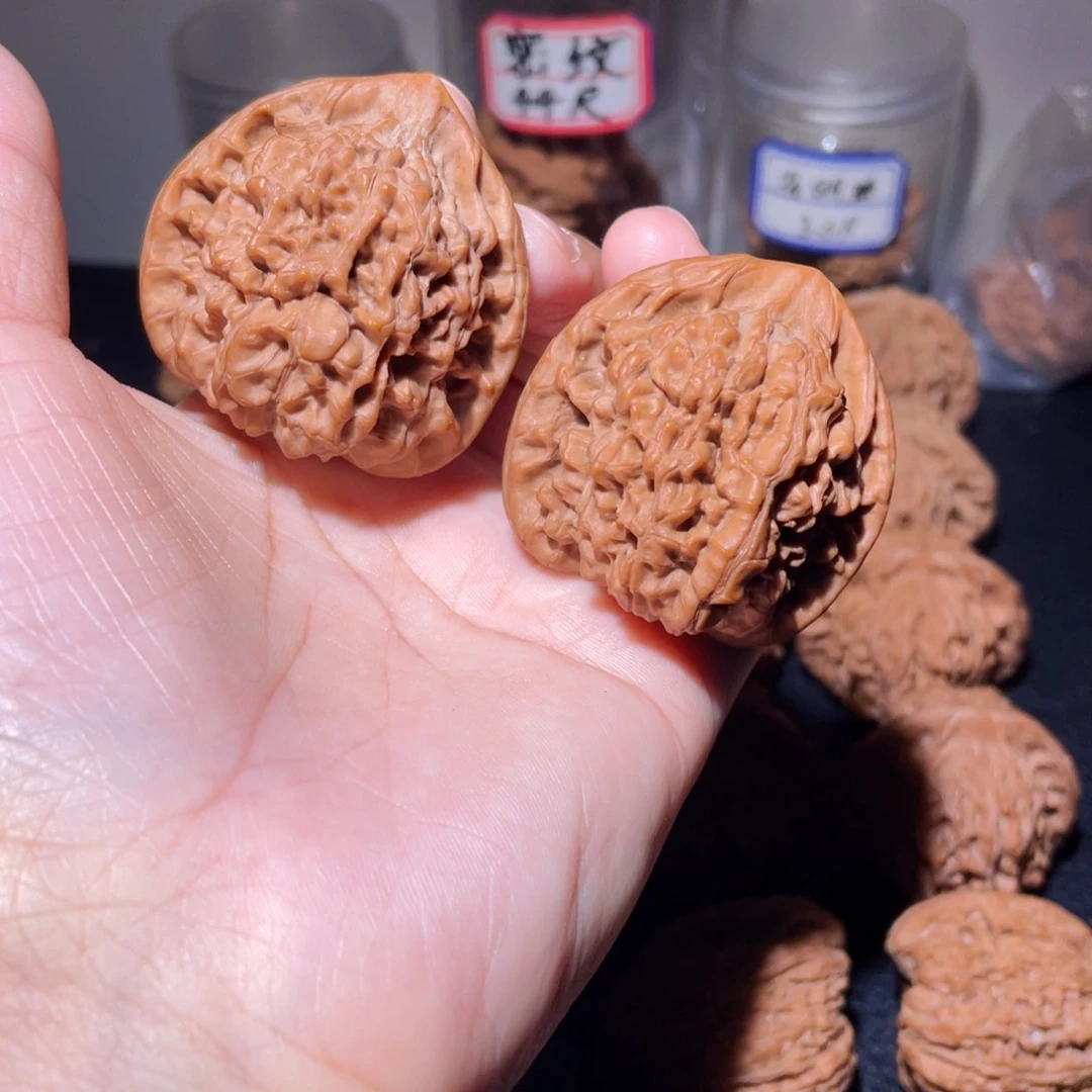 吊坠桃核42尺官帽，