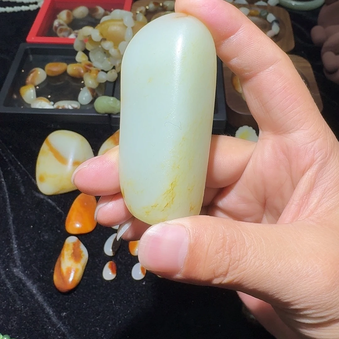 和田玉（子料）未镶嵌挂件