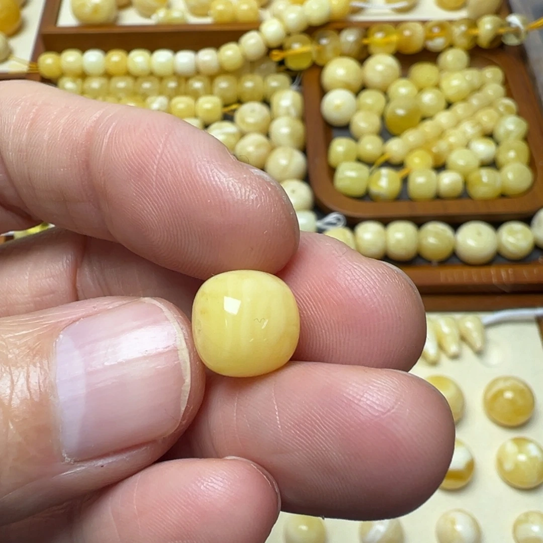 考***思琥珀未镶嵌裸石琥珀蜜蜡