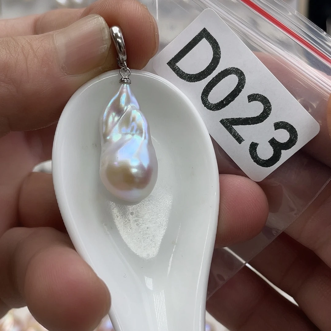 淡水珍珠颈饰未镶嵌小**。
