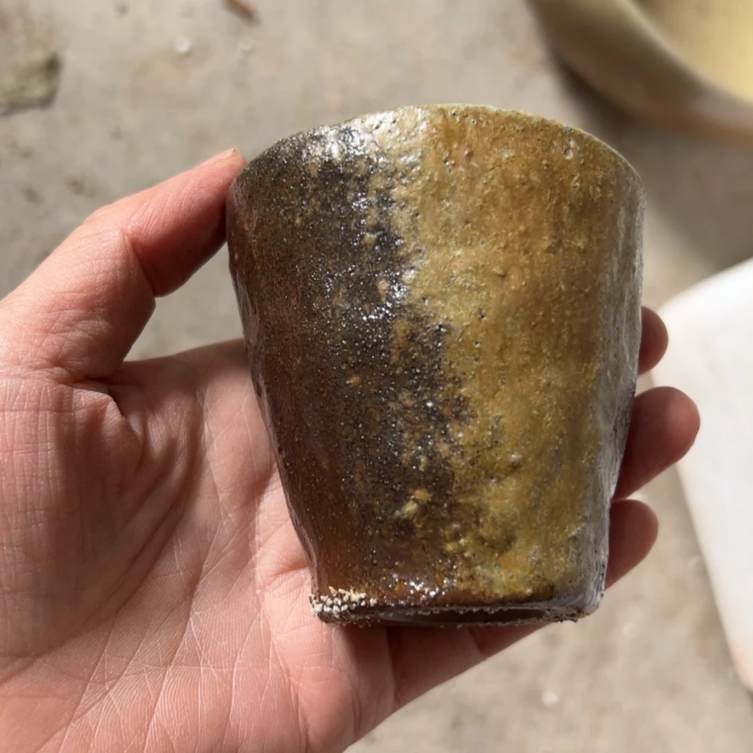 贵台龙窑柴烧茶杯A42
