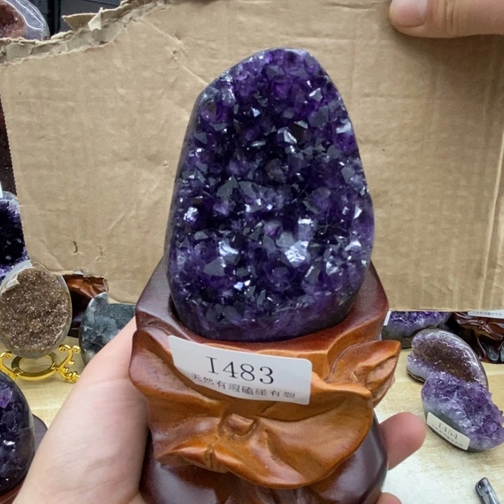 紫晶大型摆件（非配饰）未镶嵌