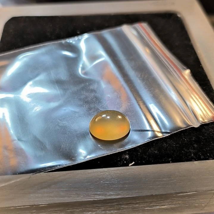 惠***畅石英岩玉未镶嵌戒面