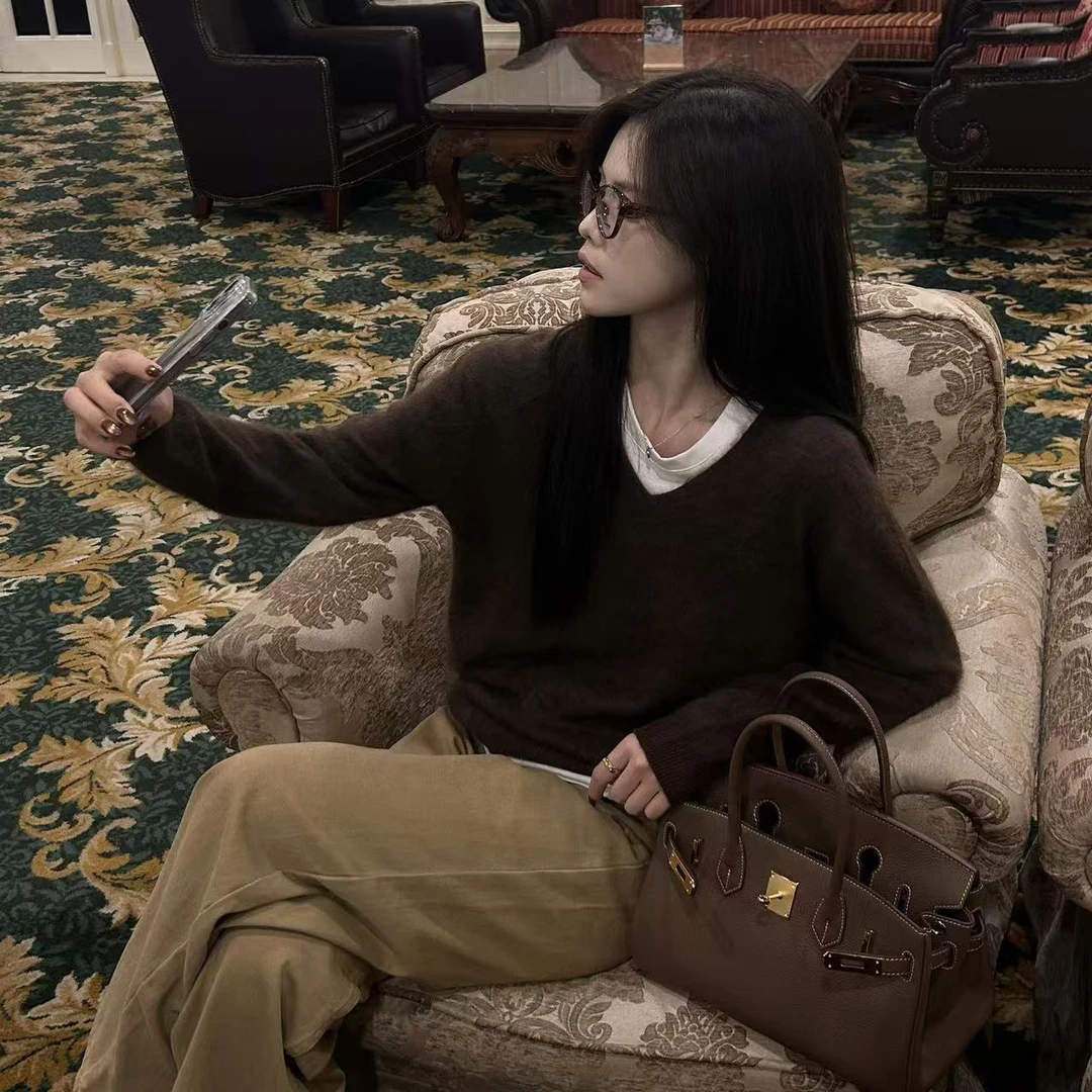 Yihouse【羊绒+羊毛】纯色V领柔软亲肤高级感套头毛衣Y8563